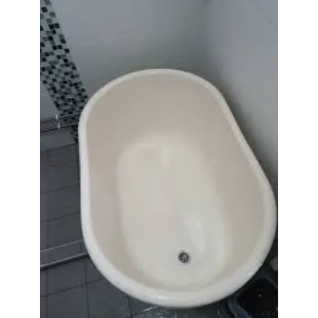 Plastic Bath Tub